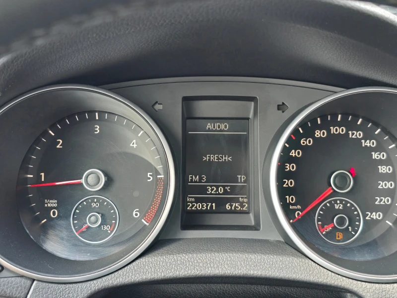 VW Golf VI/1.6TDi/6ck./4-motion/Лизинг, снимка 8 - Автомобили и джипове - 51909283