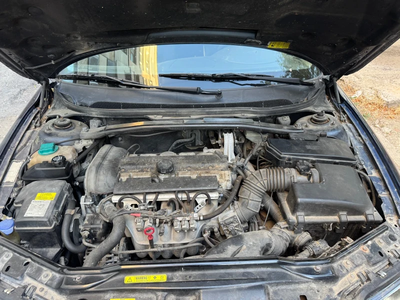 Volvo V70, снимка 9 - Автомобили и джипове - 51947860
