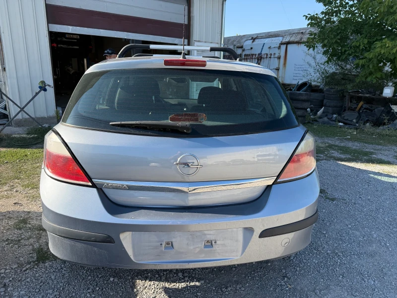 Opel Astra H, снимка 6 - Автомобили и джипове - 51589588