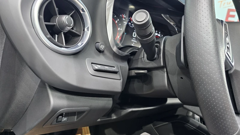 Chevrolet Camaro S6 6.2 V8, снимка 16 - Автомобили и джипове - 51903275