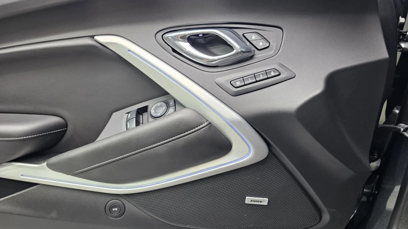 Chevrolet Camaro S6 6.2 V8, снимка 15 - Автомобили и джипове - 51903275