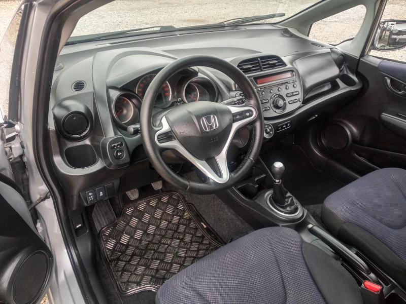 Honda Jazz 1.2 i-VTEC S GG5, снимка 9 - Автомобили и джипове - 51914558