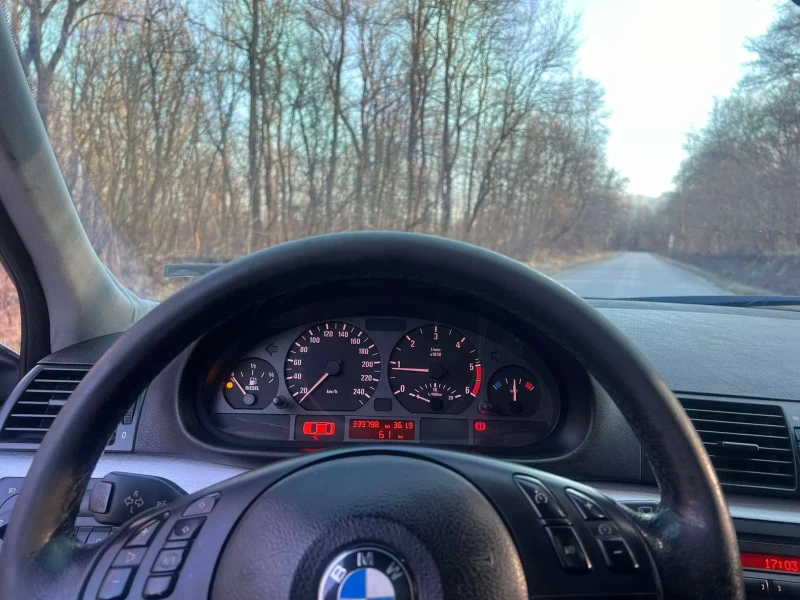 BMW 320, снимка 4 - Автомобили и джипове - 52378285