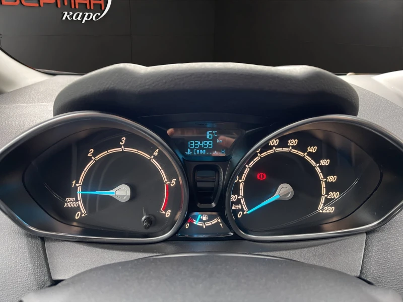Ford Fiesta 1.5DCI TITANIUM, снимка 10 - Автомобили и джипове - 52990800