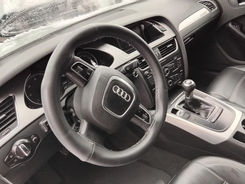 Audi A4, снимка 10 - Автомобили и джипове - 53090268