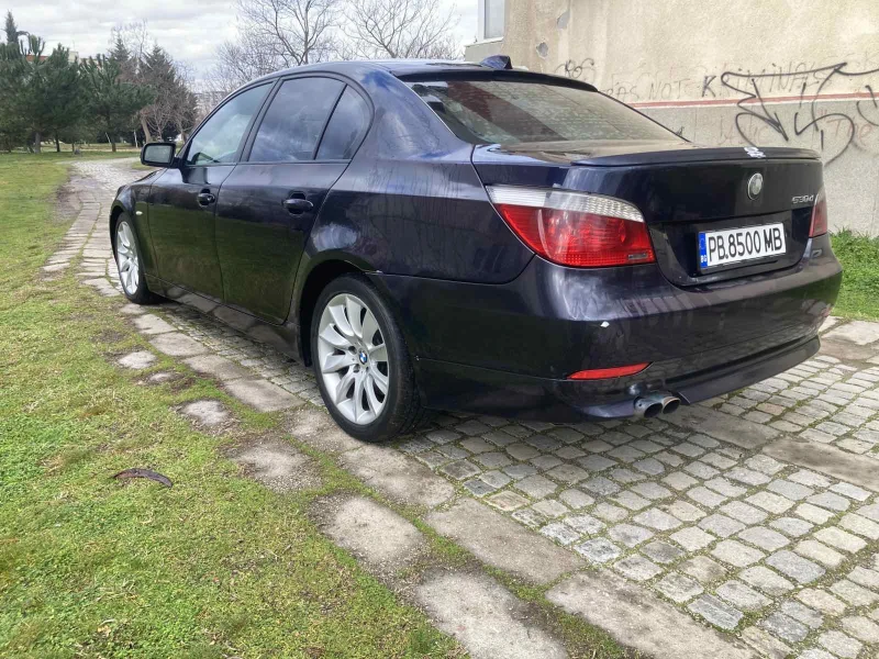 BMW 530 D 218HP СЕДАН АВТОМАТ РЕГИСТРИРАНА ТОП ЦЕНА, снимка 6 - Автомобили и джипове - 53399854