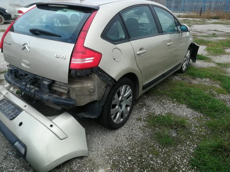 Citroen C4 1.6 /16 агу, снимка 3 - Автомобили и джипове - 34841371