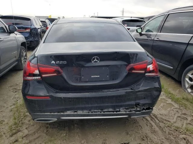 Mercedes-Benz A 220 2.0L 4 Front-wheel Drive, снимка 3 - Автомобили и джипове - 49491259