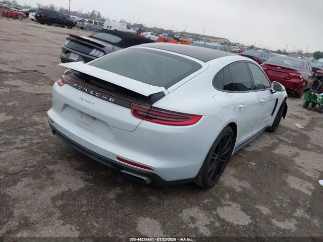 Porsche Panamera 4| ПАНОРАМА| BOSE| ОБДУХ| КРАЙНА ЦЕНА, снимка 7 - Автомобили и джипове - 53829186