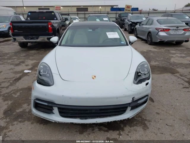 Porsche Panamera 4| ПАНОРАМА| BOSE| ОБДУХ| КРАЙНА ЦЕНА, снимка 2 - Автомобили и джипове - 53829186