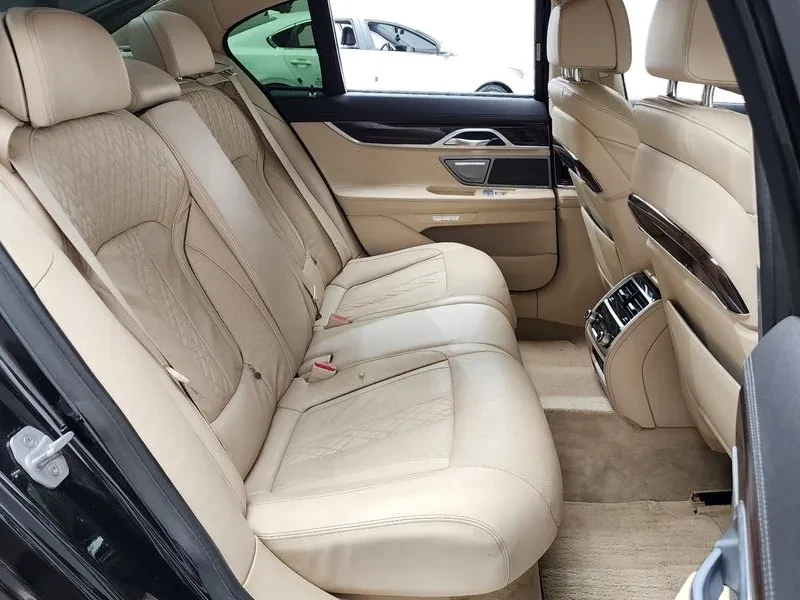 BMW 730 (G11) 730D xDrive, снимка 12 - Автомобили и джипове - 54968042