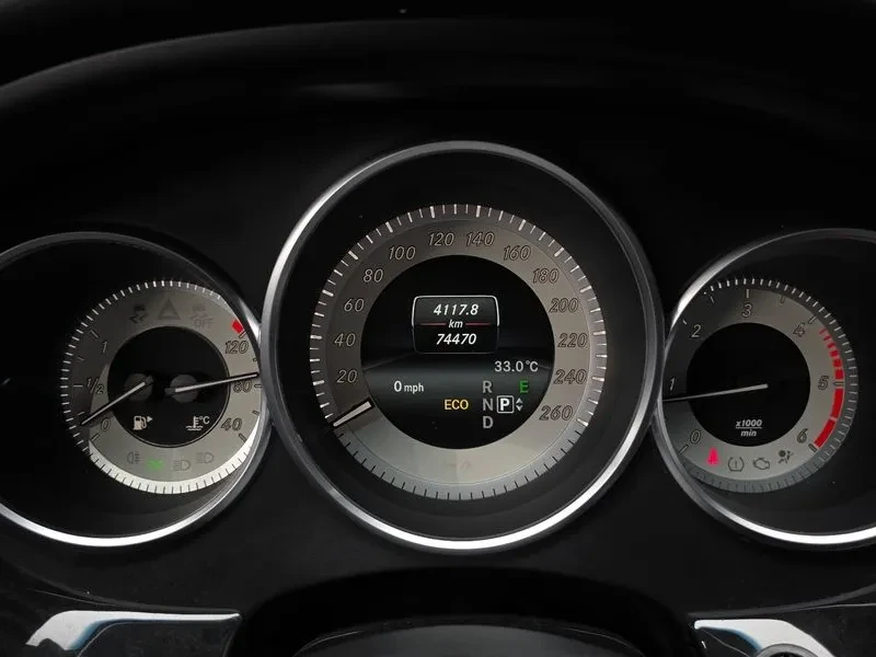 Mercedes-Benz CLS 250 W218 D 4Matic, снимка 8 - Автомобили и джипове - 55940577