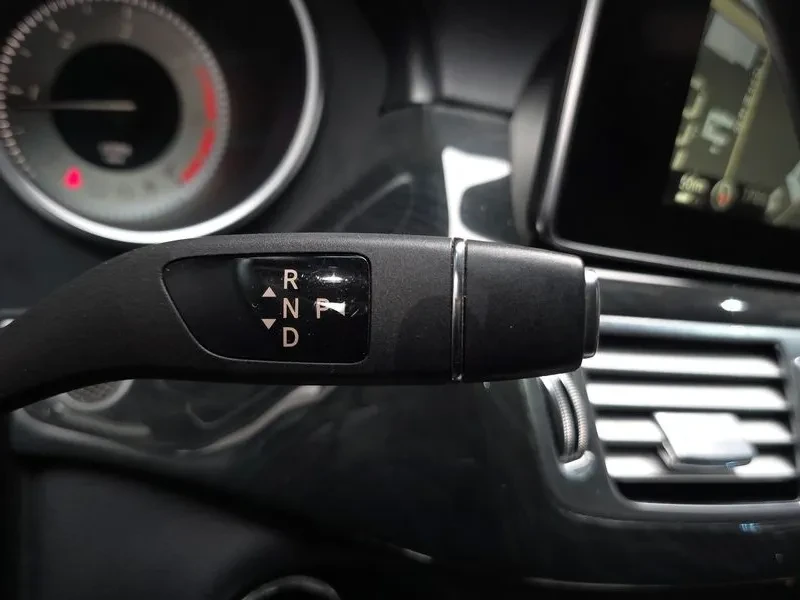 Mercedes-Benz CLS 250 W218 D 4Matic, снимка 9 - Автомобили и джипове - 55940577