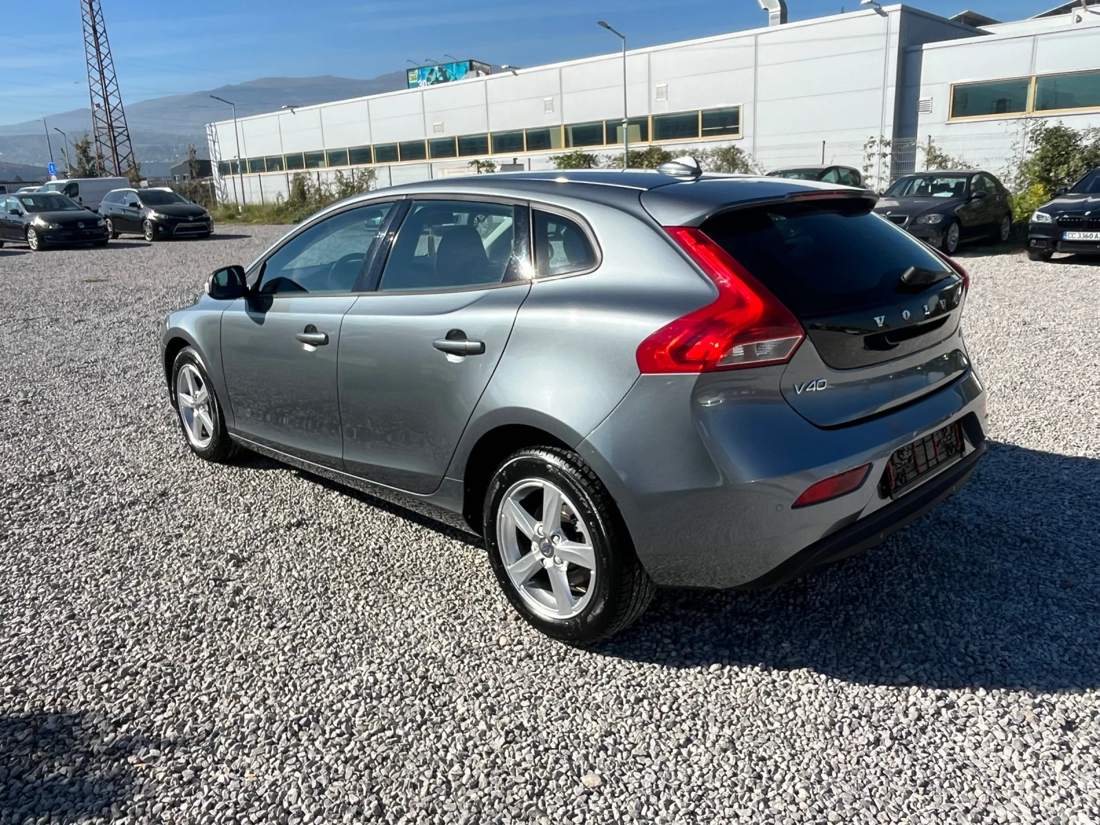 Volvo V40 2.0D-120 k.c. /EURO 6B/ - изображение 4