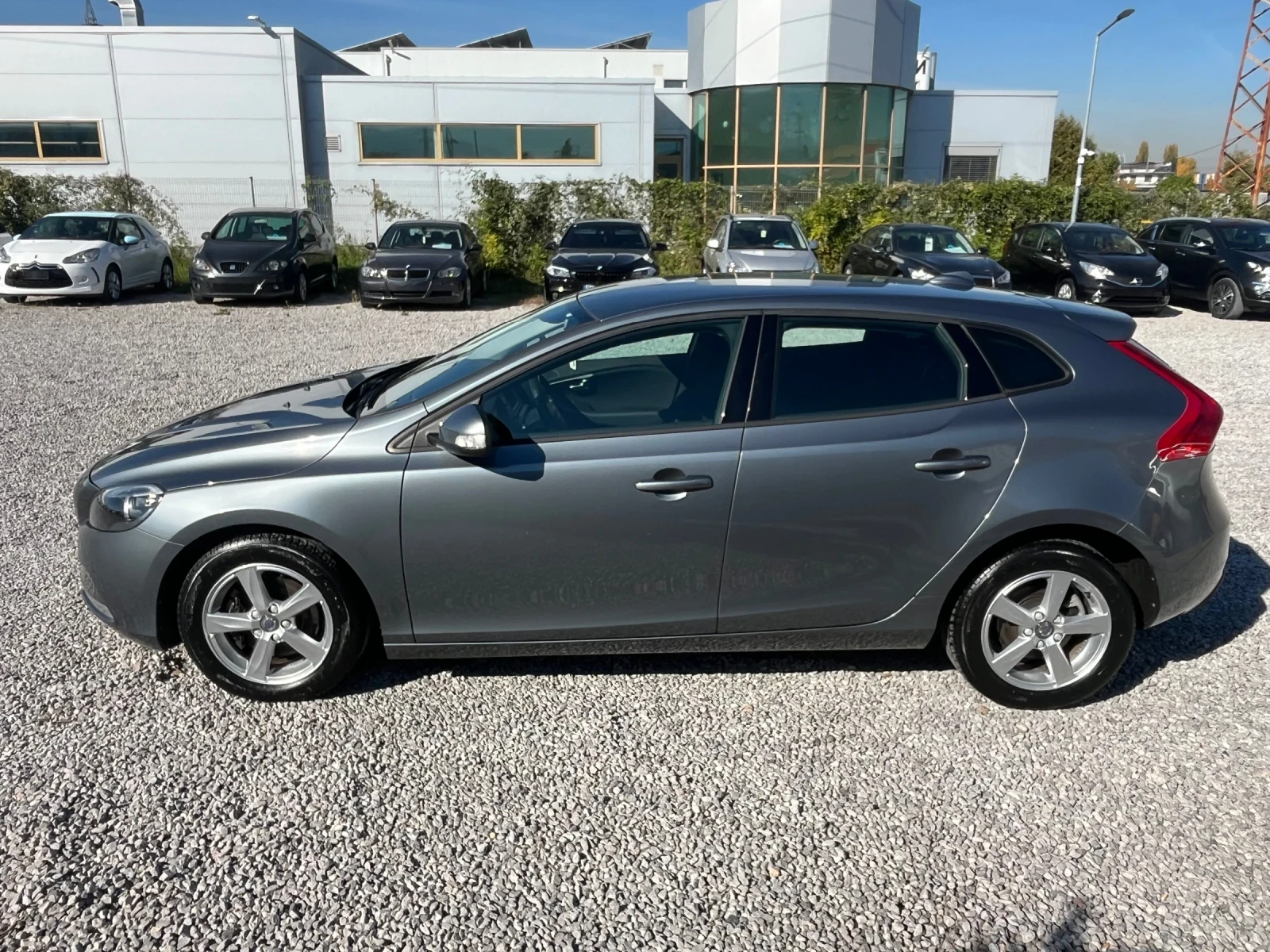 Volvo V40 2.0D-120 k.c. /EURO 6B/ - изображение 3