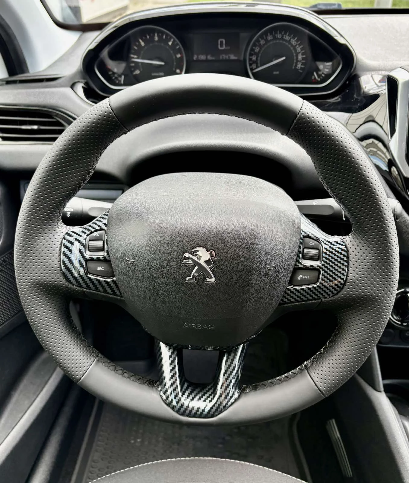 Peugeot 208 1.6 HDI, ДИЗЕЛ, LED, 2016 г. - изображение 7