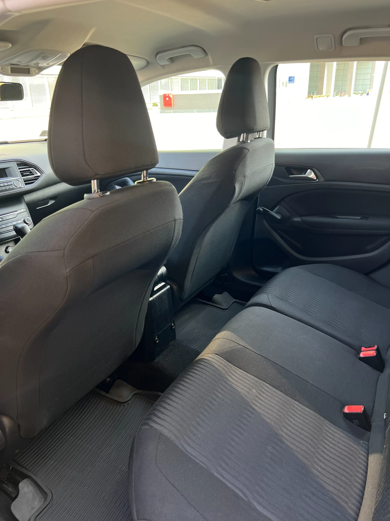 Peugeot 308  - изображение 9