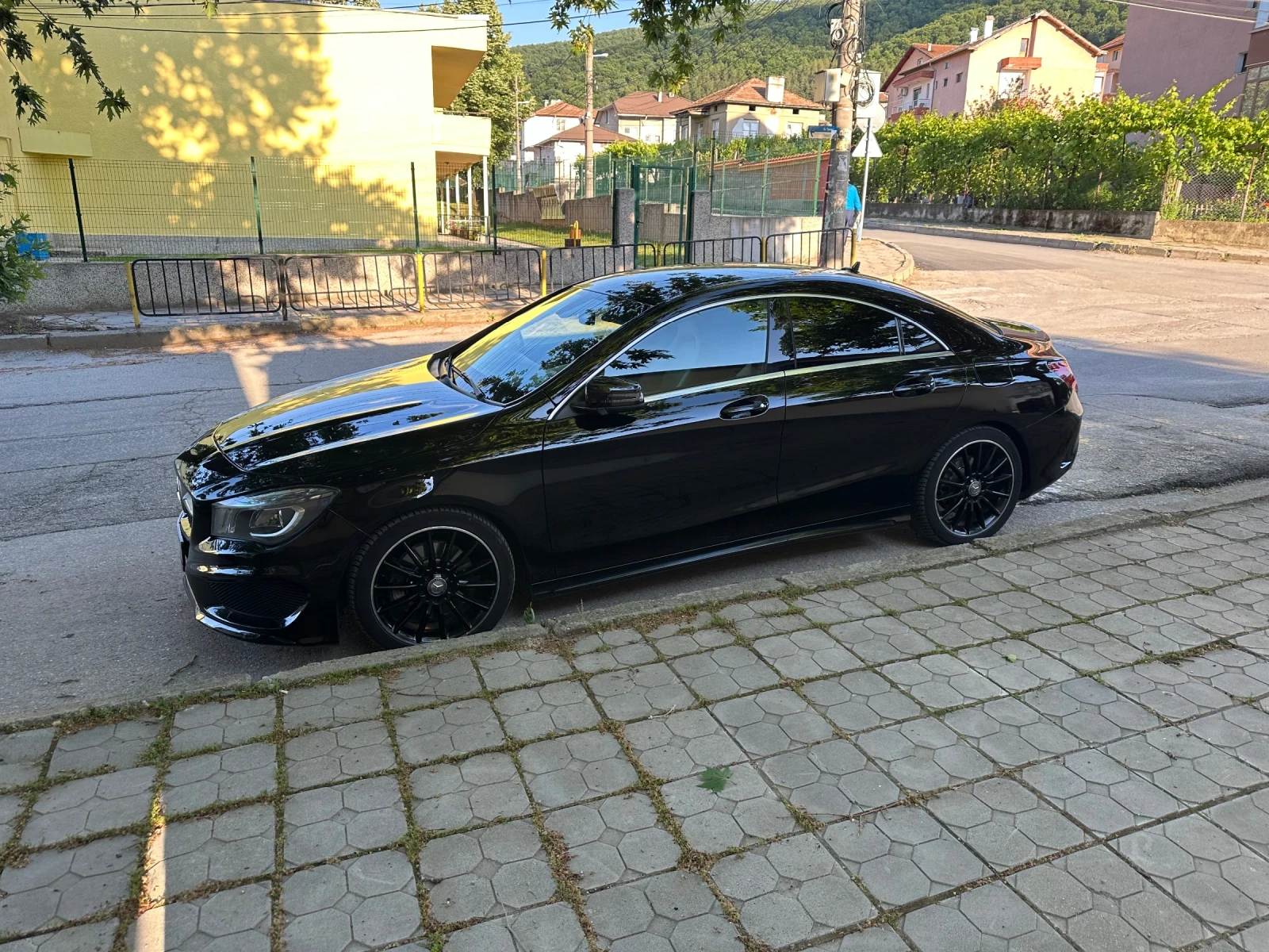Mercedes-Benz CLA 250  - изображение 2