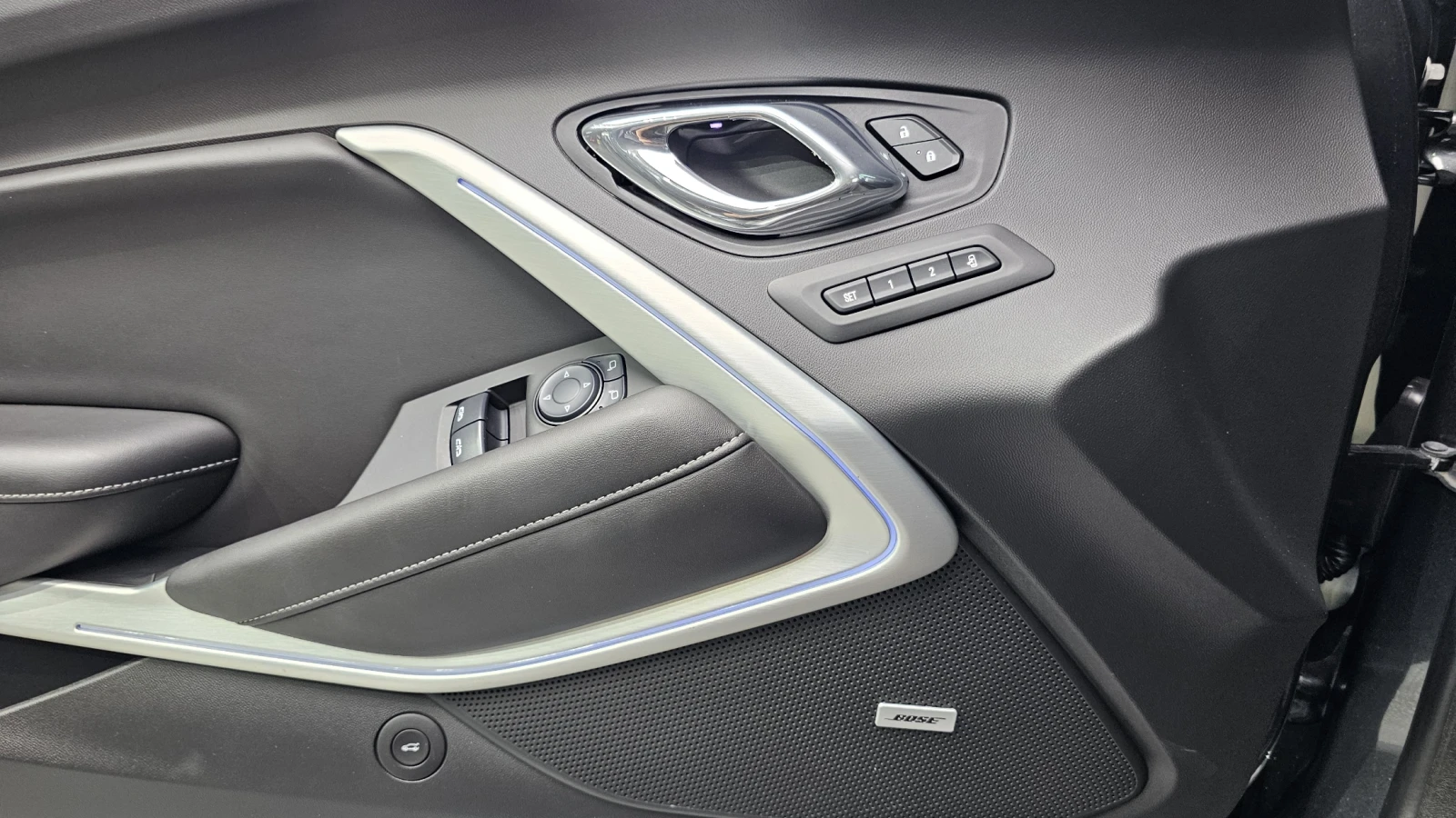 Chevrolet Camaro S6 6.2 V8 | Mobile.bg   15