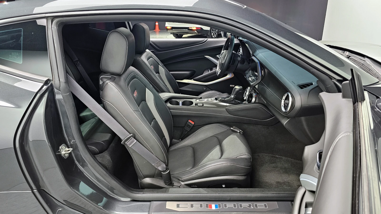 Chevrolet Camaro S6 6.2 V8 | Mobile.bg   11