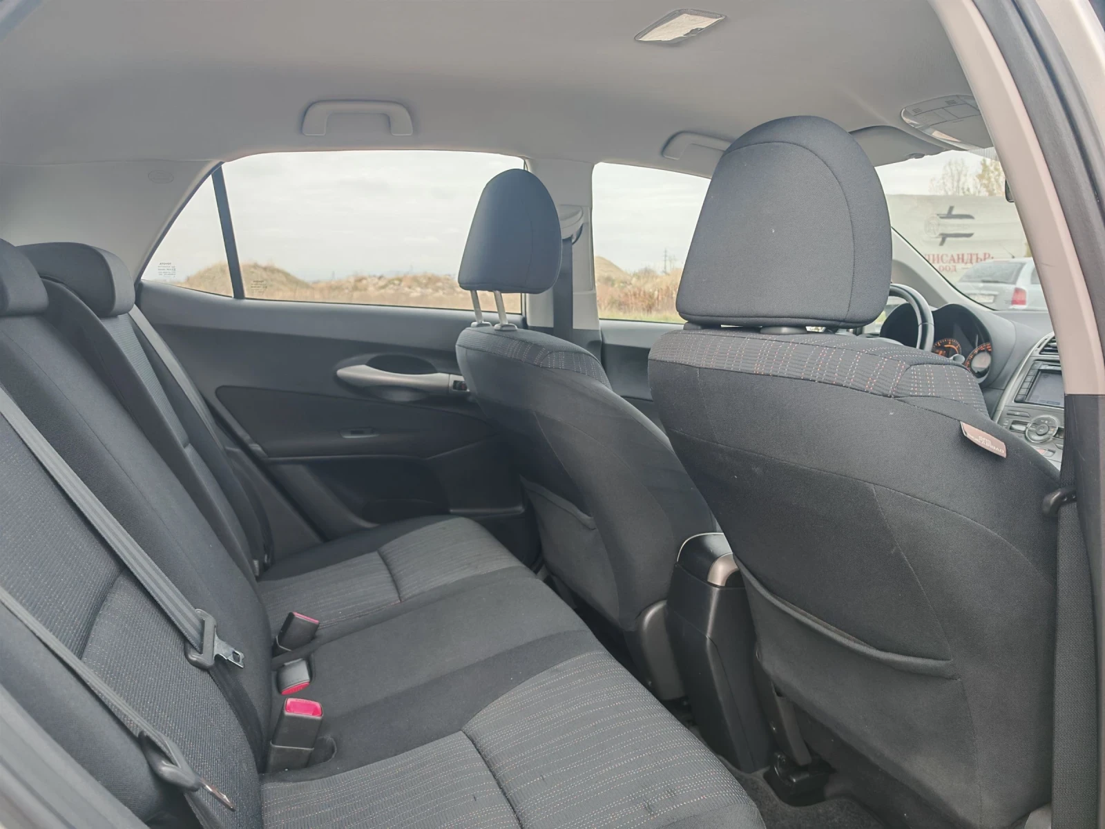 Toyota Auris 1.4 90 .. !133 000 !!!  | Mobile.bg   12