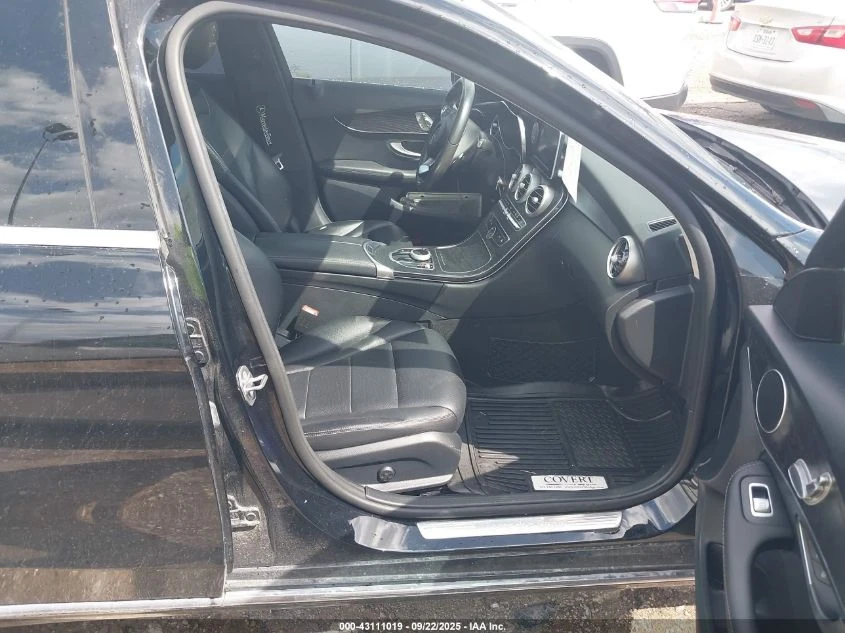 Mercedes-Benz C 300 2.0L I-4 DI, DOHC, VVT, TURBO, 241HP Rear Wheel | Mobile.bg   10