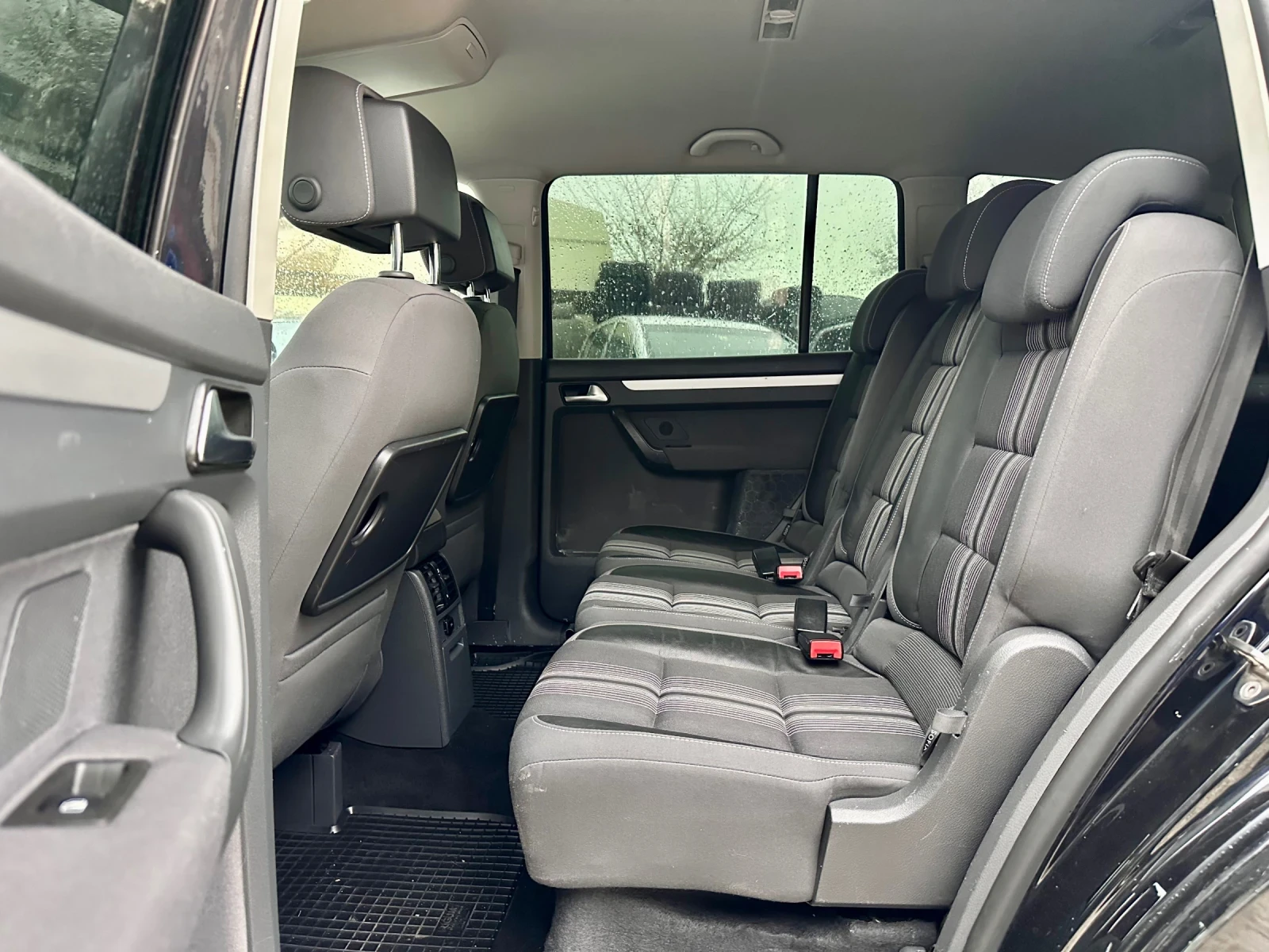 VW Touran 105�.� 6+ 1 | Mobile.bg � ����������� 11