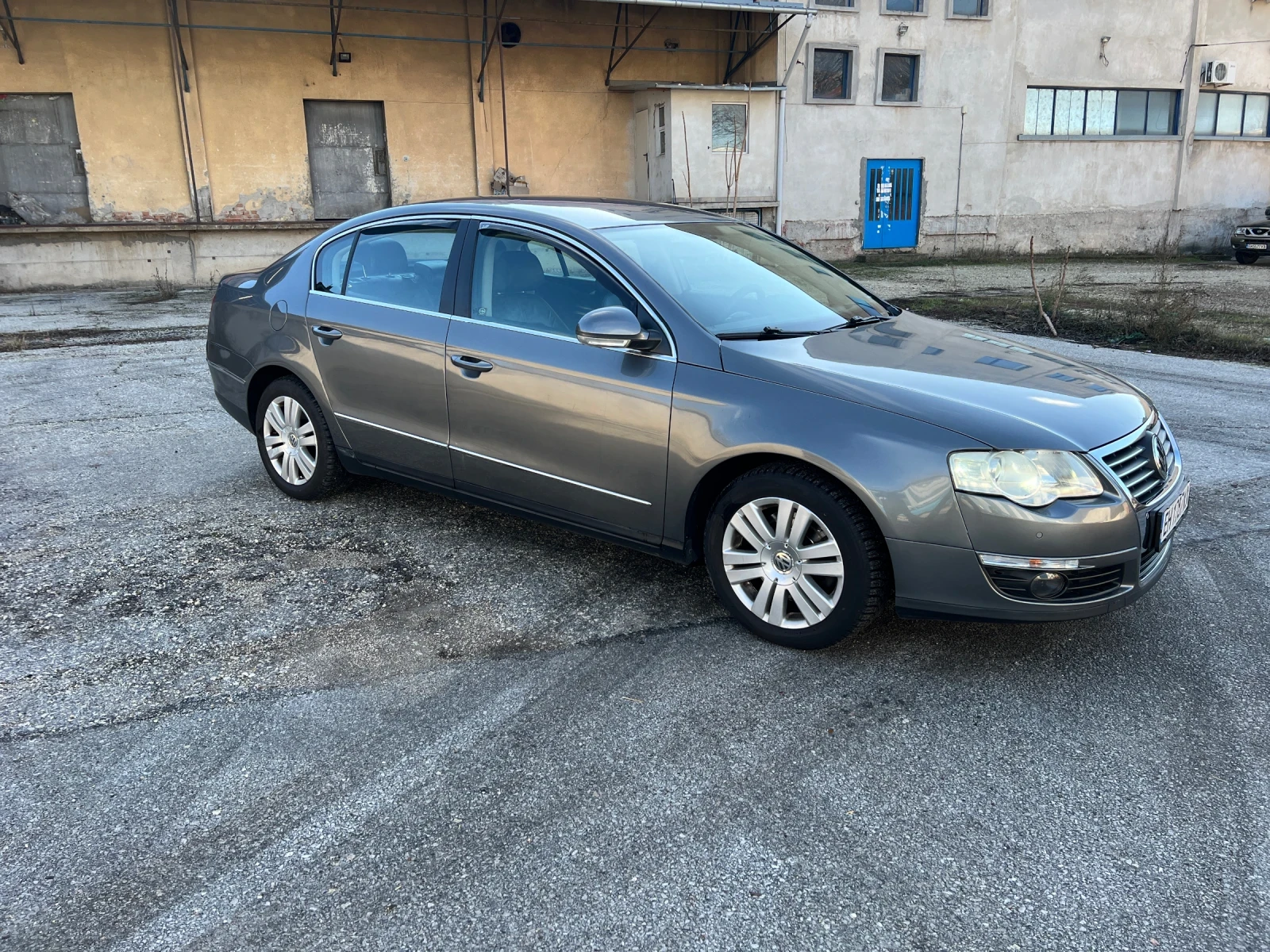 VW Passat 2.0 tdi - изображение 5