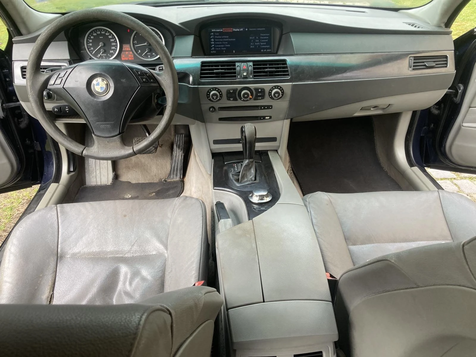 BMW 530 D 218HP СЕДАН АВТОМАТ РЕГИСТРИРАНА ТОП ЦЕНА - изображение 8