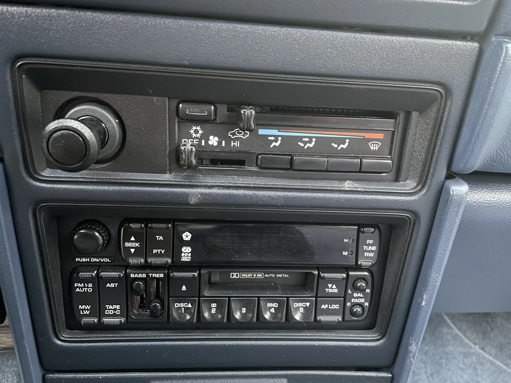 Chrysler Saratoga | Mobile.bg � ����������� 12