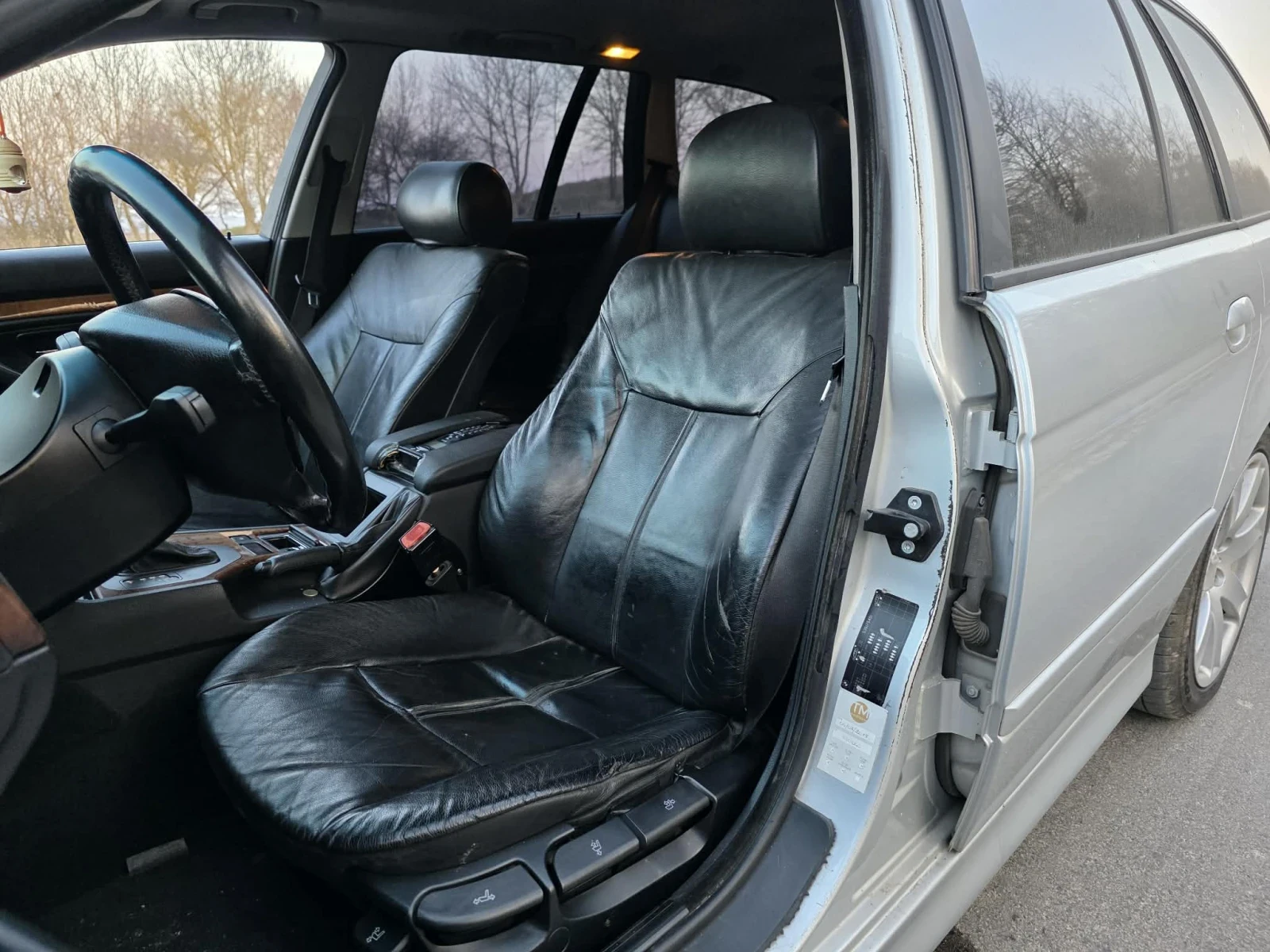 BMW 530, снимка 11 - Автомобили и джипове - 53866056