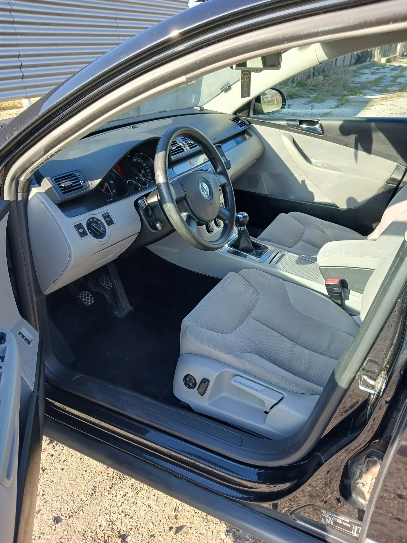 VW Passat 2.0 TDI, снимка 12 - Автомобили и джипове - 53866948