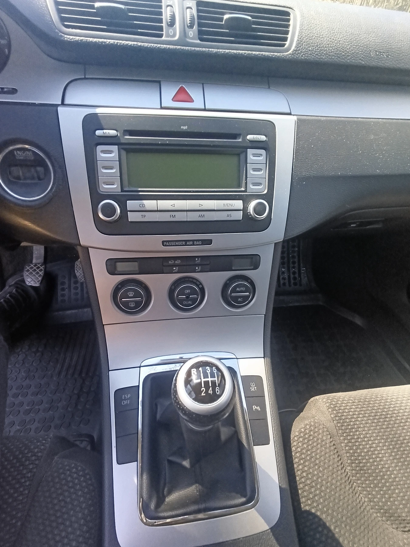 VW Passat 2.0 TDI , снимка 11 - Автомобили и джипове - 54126113