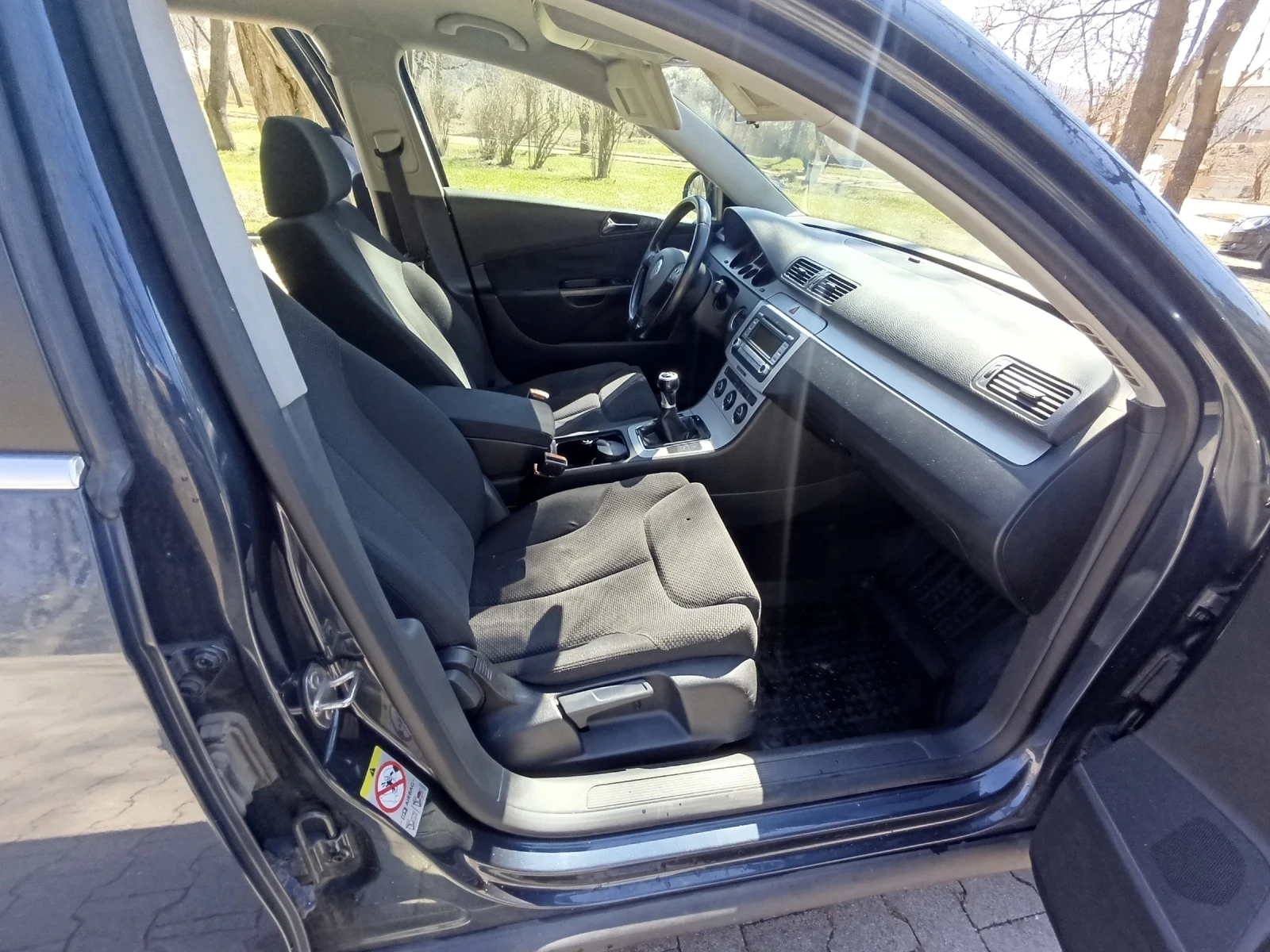 VW Passat 2.0 TDI , снимка 8 - Автомобили и джипове - 54126113