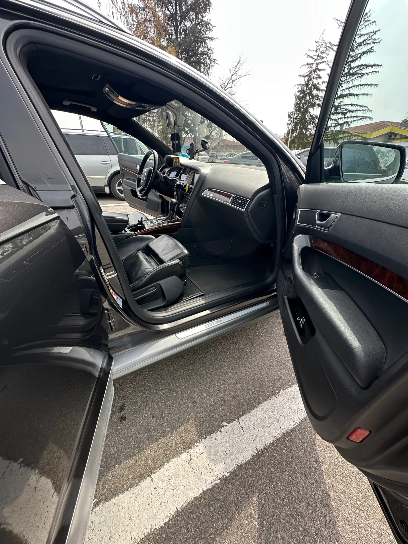 Audi A6 Allroad 3.0 TDI QUATTRO, снимка 4 - Автомобили и джипове - 54178851