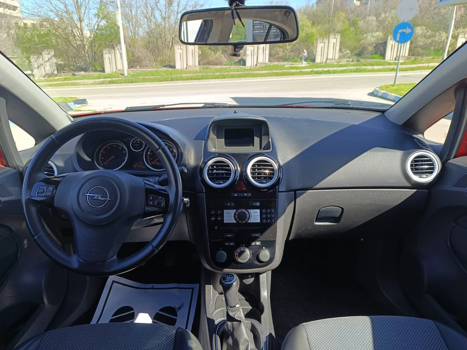 Opel Corsa, снимка 11 - Автомобили и джипове - 54220741