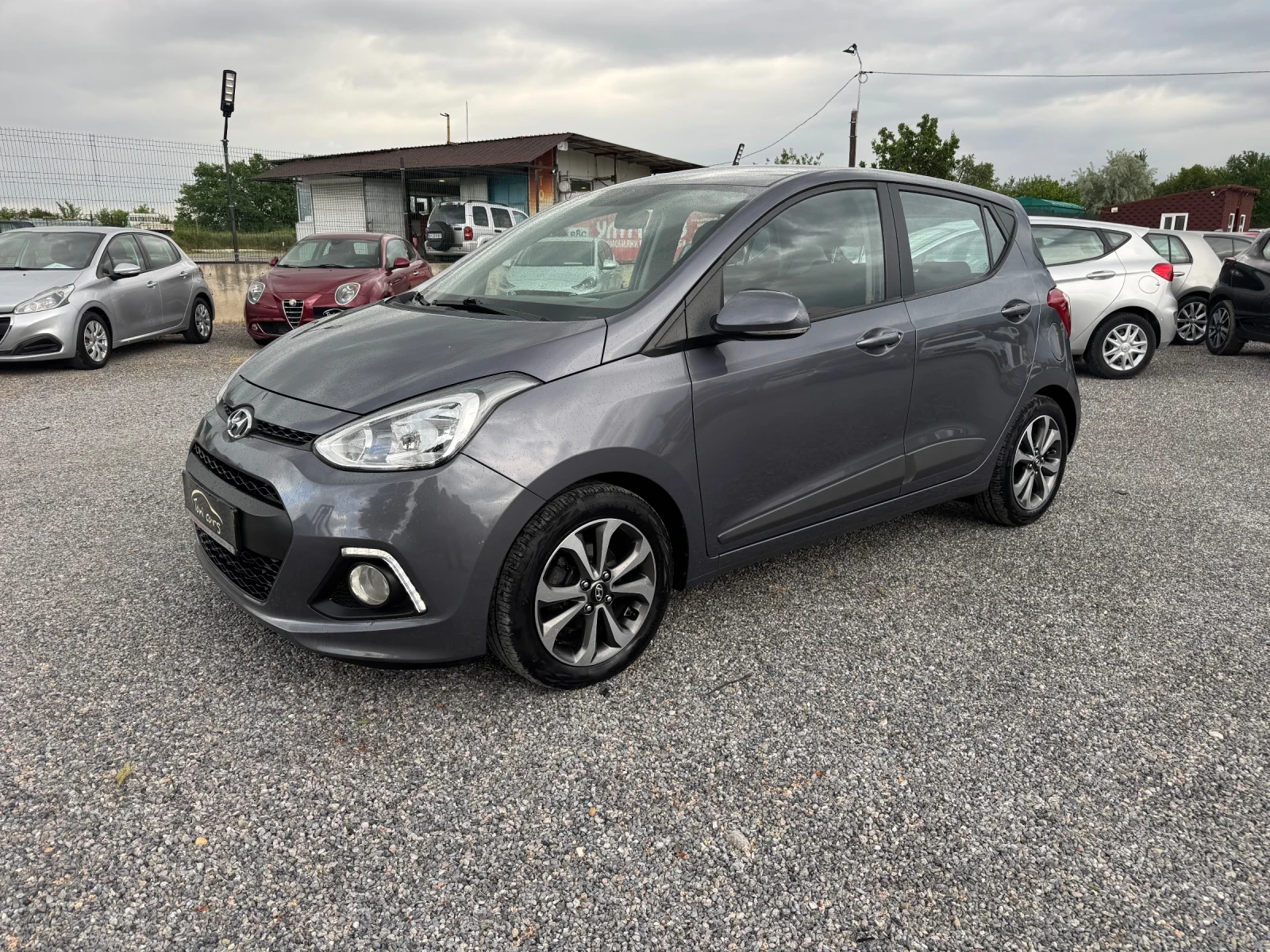 Hyundai I10 1.2i YES Edition!! Klimatronik!!! EURO 6!!, снимка 2 - Автомобили и джипове - 54645718