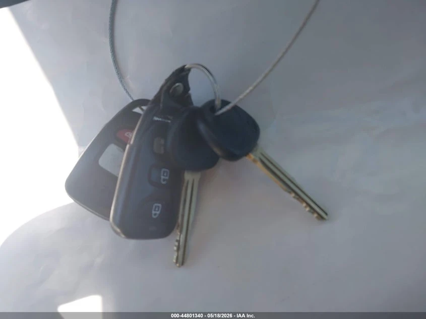 Hyundai Elantra 2.0L I-4 DOHC, VVT, 147HP Front Wheel Drive | Mobile.bg � ����������� 11