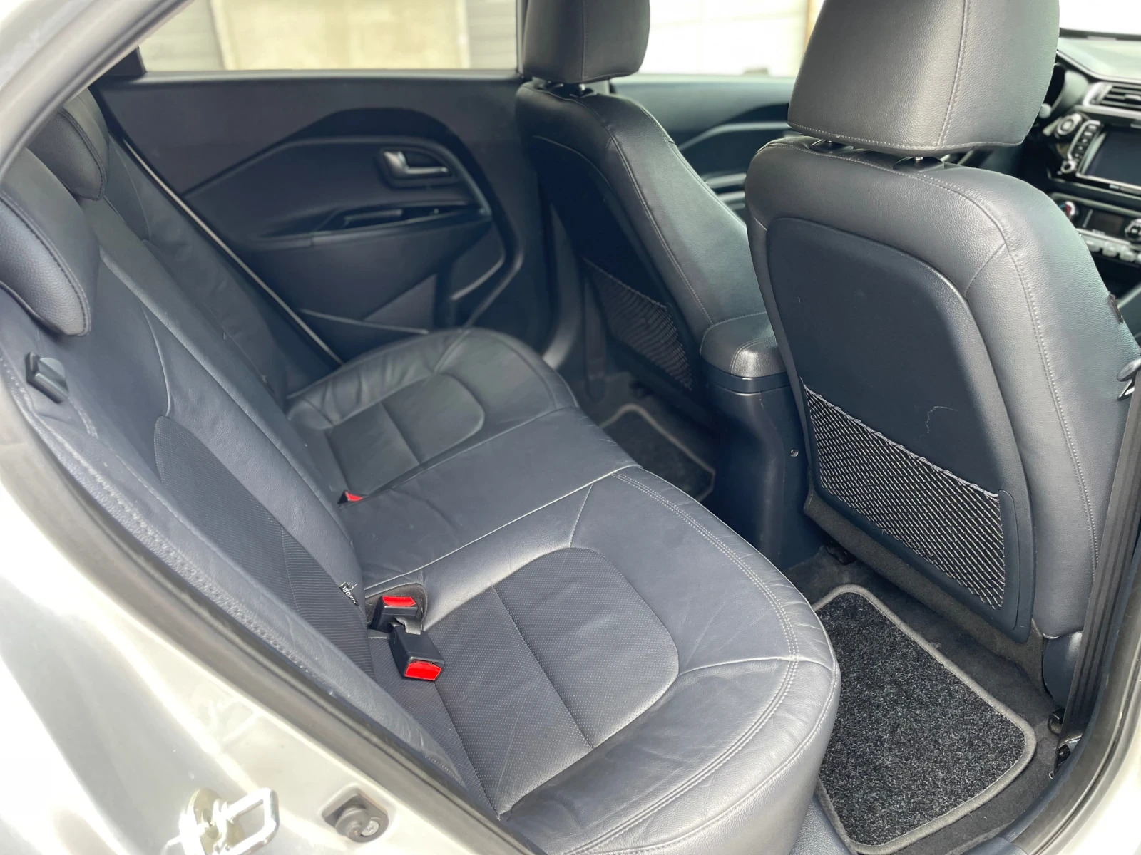 Kia Rio Exclusive, снимка 8 - Автомобили и джипове - 54758174