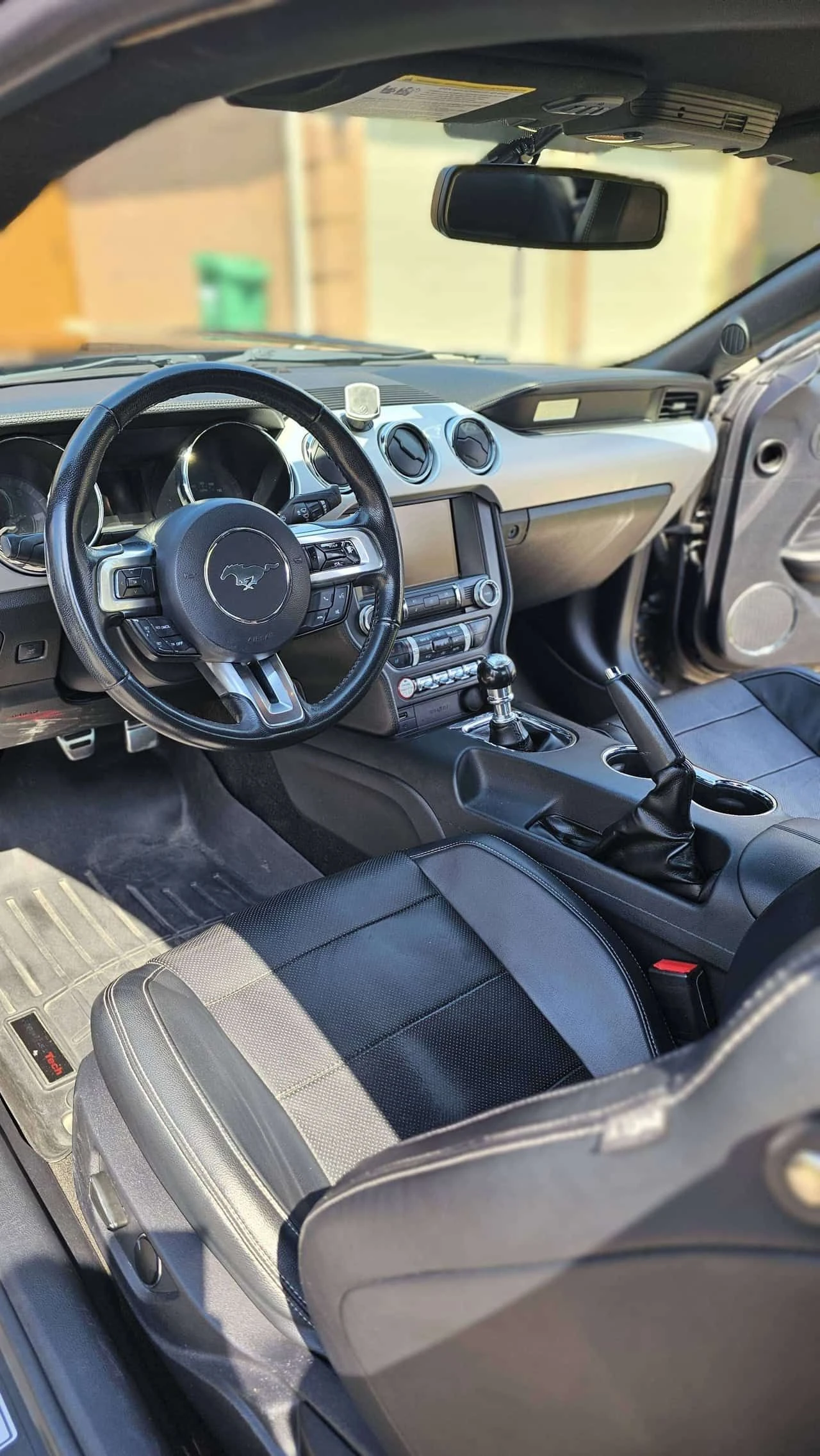 Ford Mustang * EcoBoost Premium * CARFAX * ЦЕНА ДО БГ, снимка 10 - Автомобили и джипове - 55191093