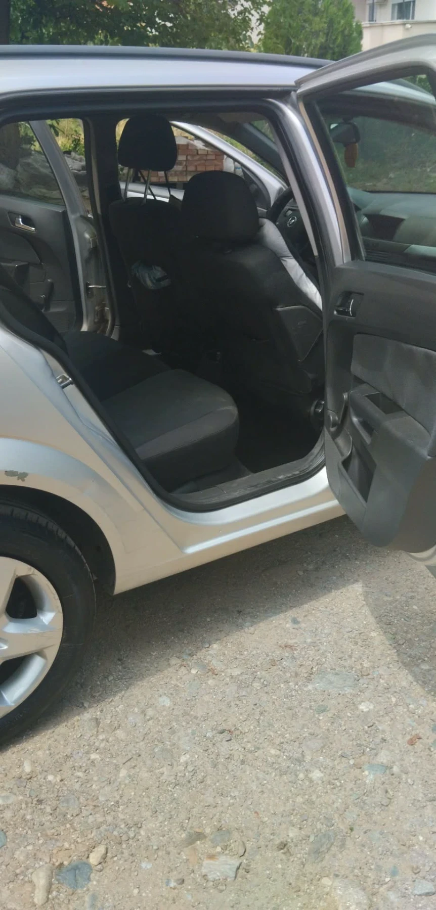 Opel Astra 1.7, снимка 4 - Автомобили и джипове - 55219522