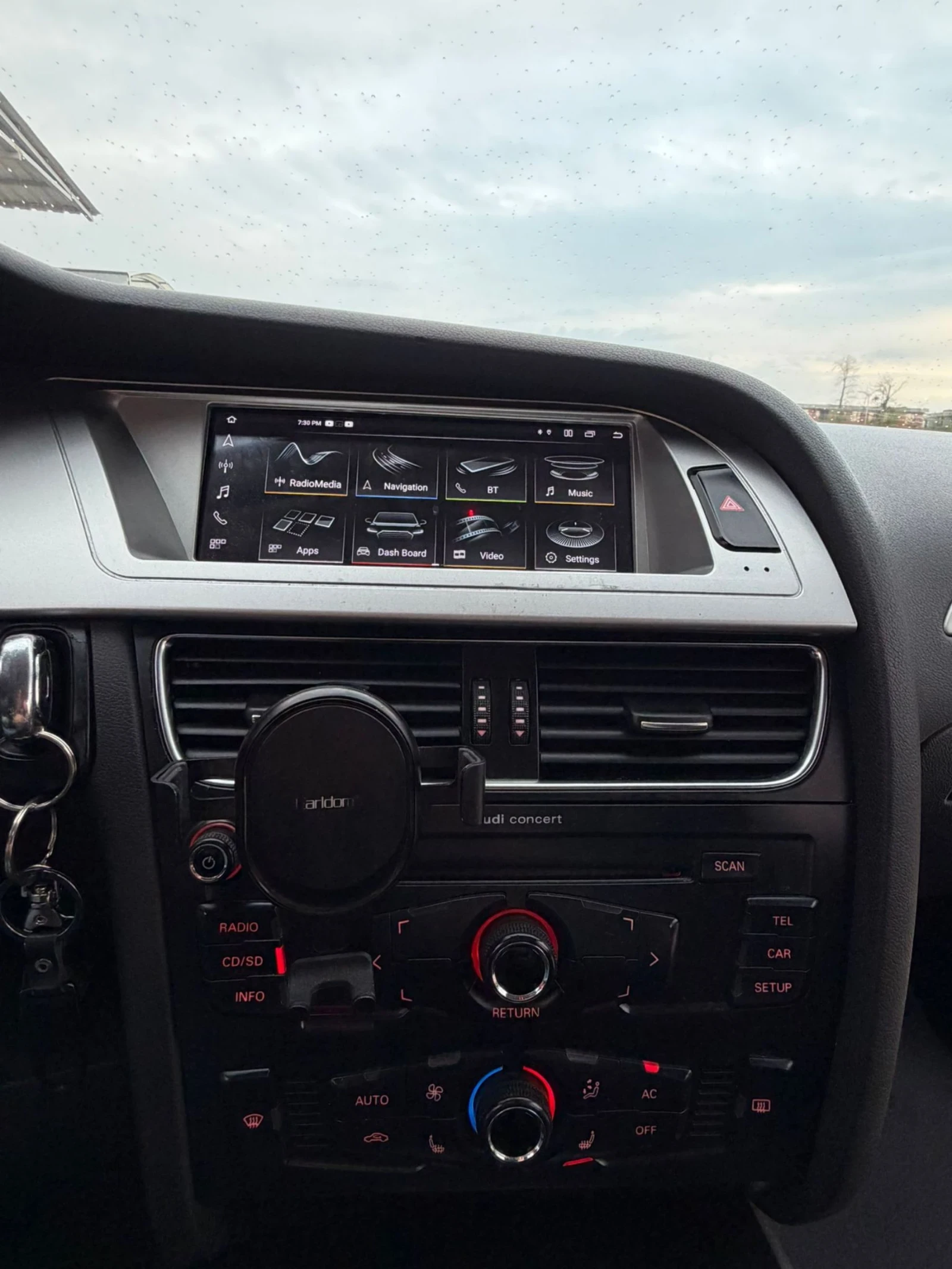 Audi A4, снимка 13 - Автомобили и джипове - 55225133
