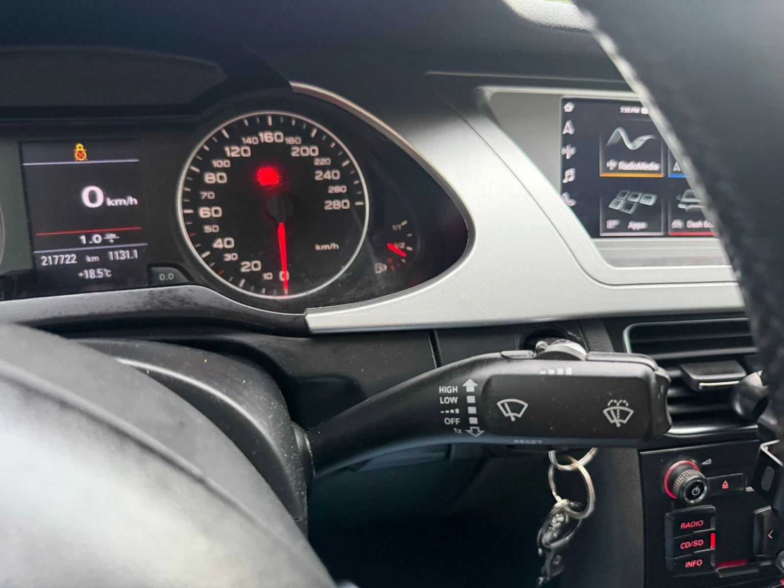 Audi A4, снимка 14 - Автомобили и джипове - 55225133