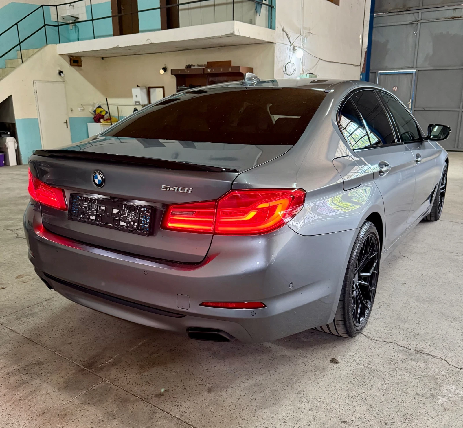 BMW 540 Sport Line , снимка 7 - Автомобили и джипове - 55316586