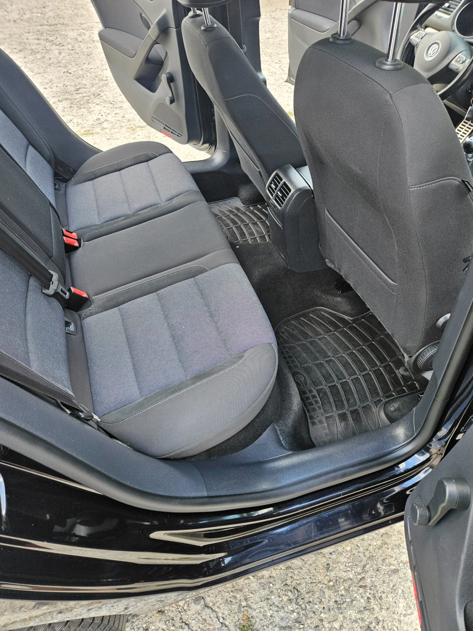 VW Golf 4X4, снимка 11 - Автомобили и джипове - 55342300