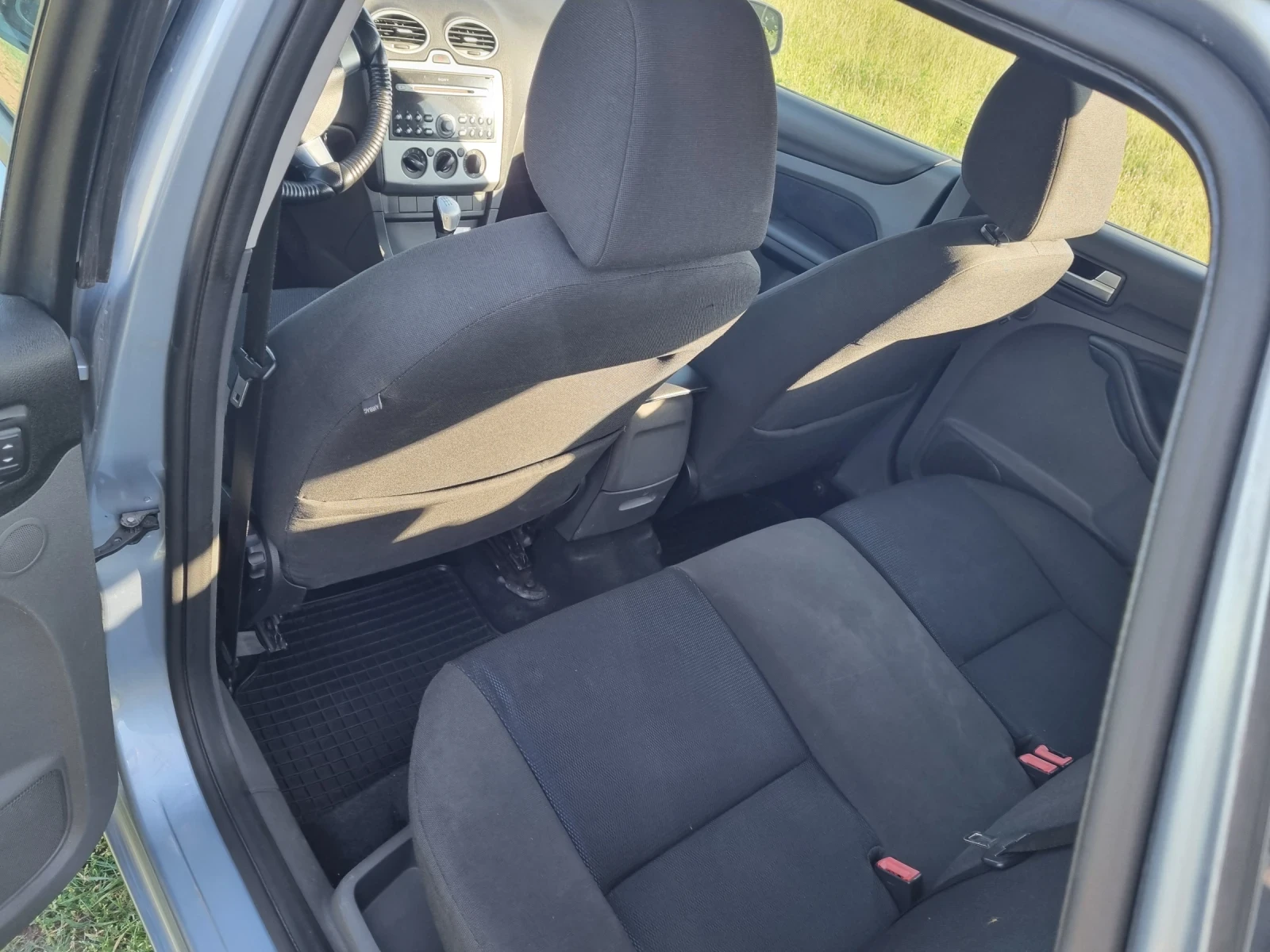 Ford Focus 1.6, снимка 7 - Автомобили и джипове - 55905239