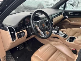 Porsche Cayenne * E Hybrid * ПАНОРАМА* КАМЕРА* ОБДУХВАНЕ* , снимка 7