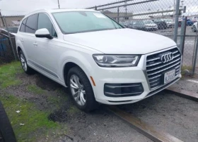 Audi Q7  1