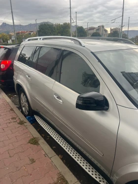 ����� �� �������� �� Mercedes-Benz GL 550 388��.