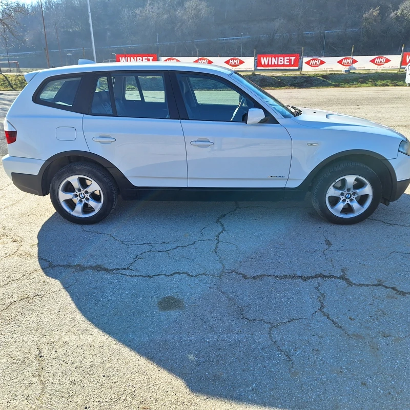 BMW X3 2.0 i xdrive, снимка 2 - Автомобили и джипове - 48766087